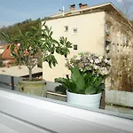 Apartman Jojo *