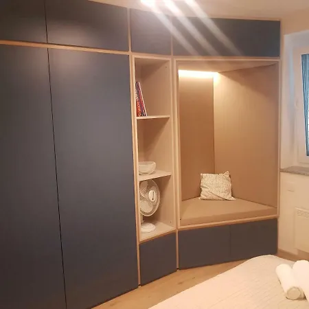 Jojo * לובליאנה