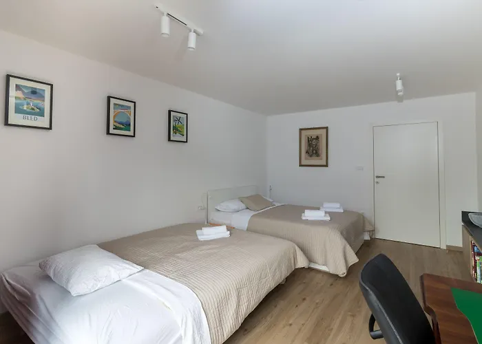 Jojo * Λιουμπλιάνα