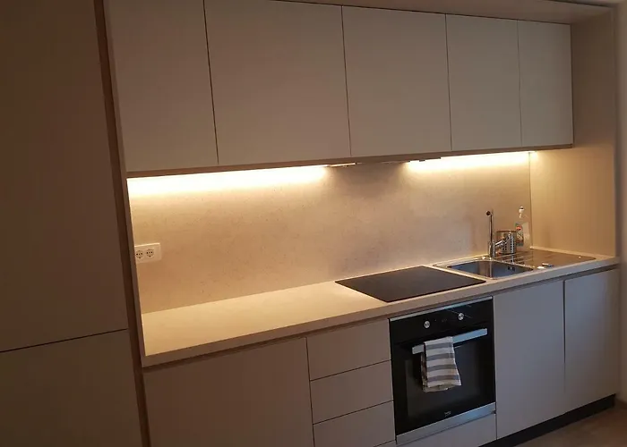 Jojo * リュブリャナ